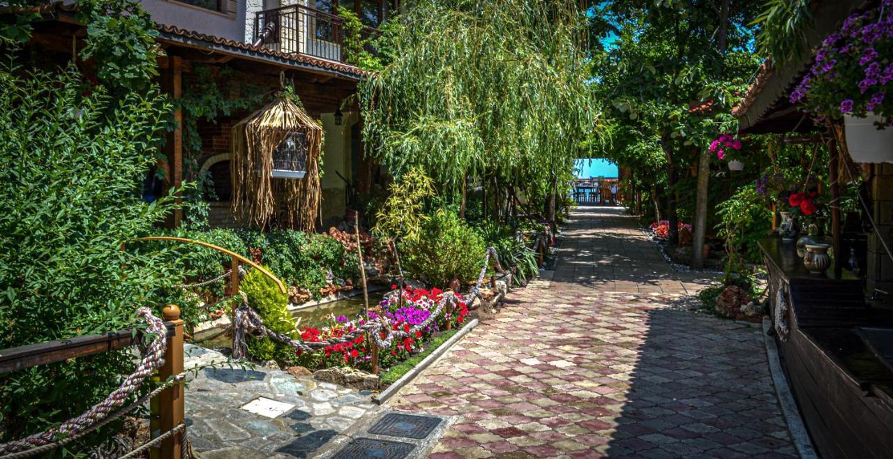 Hotel Insula Neptun Εξωτερικό φωτογραφία